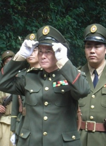 美女多人