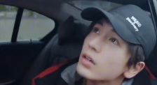亚刻奥特曼免费观看全集普通话